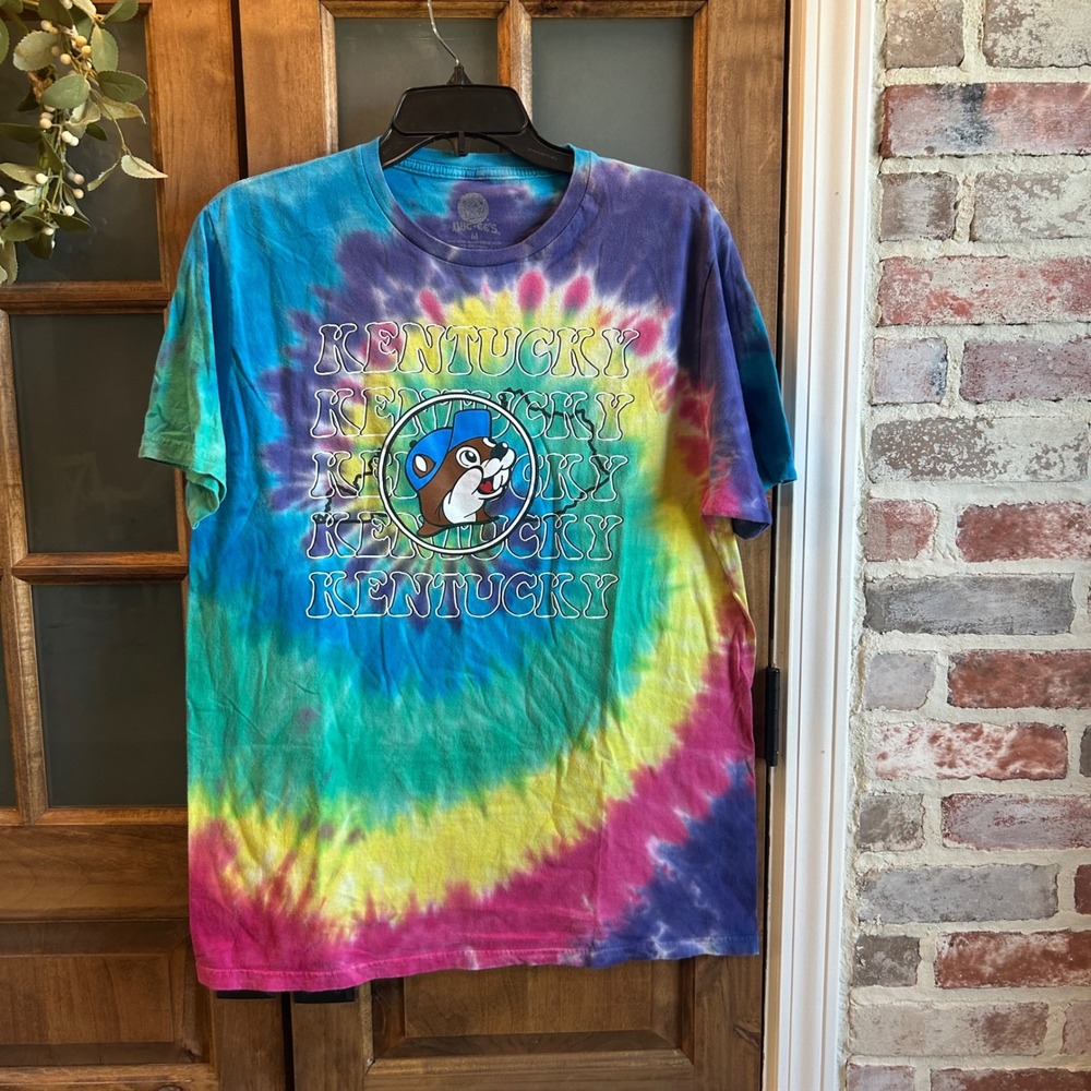 Buc-ee's Kentucky‎ Graphic T-Shirt Mens Medium Multicolor Excellent Tie Dye Tee
